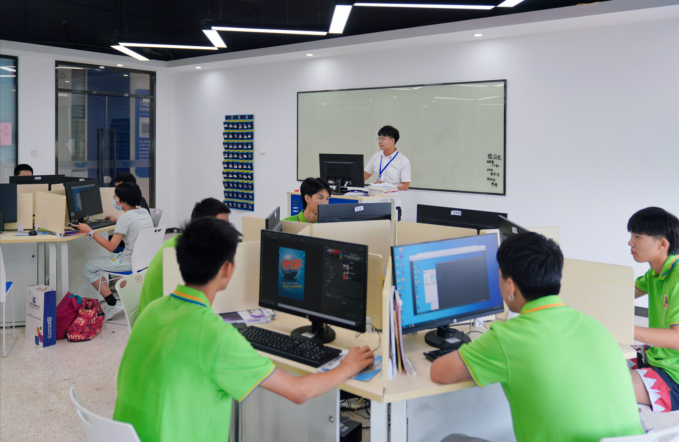 �����»���һ�ڹ�������Ӫ��Ч����������ѧ����ȷδ����չ����