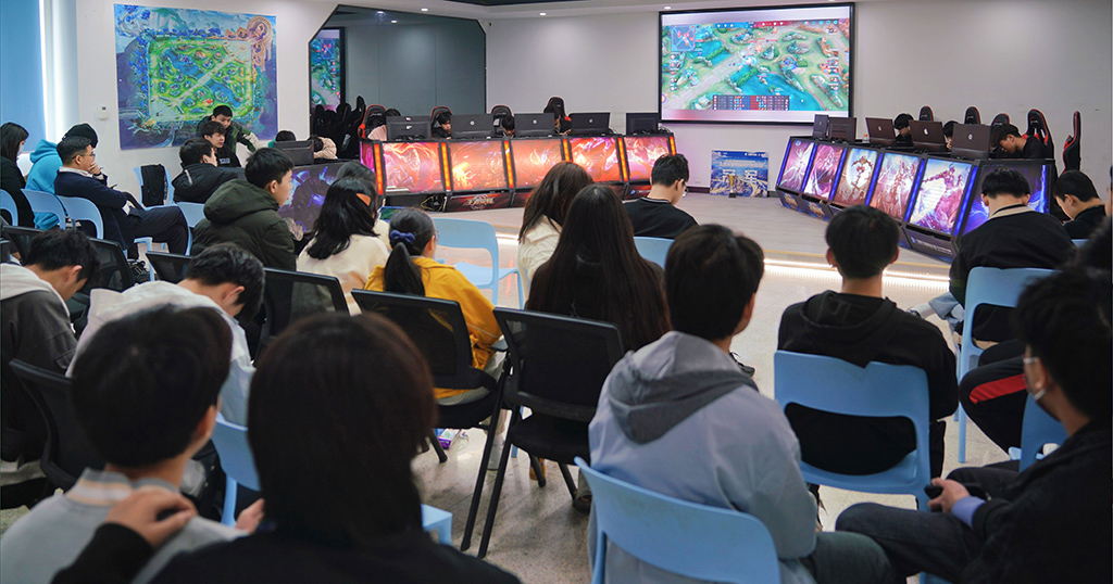 �»���������ҫ������Բ����Ļ���ܳ�ûս��ն��ھ�