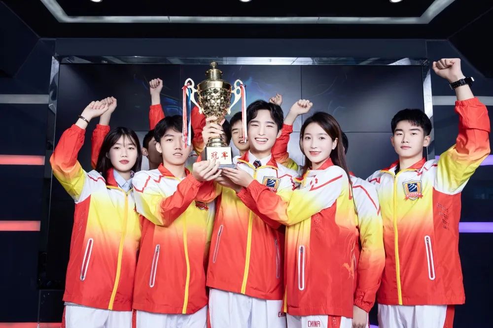 ����ҫ�ഺ���ʶ����ߡ�|2022��ӭ���ˡ��»�У�ʵ羺����������������Ѫ��ս��