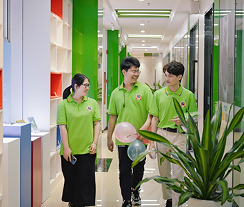 �»��������Ƽ�ѧУУ԰����