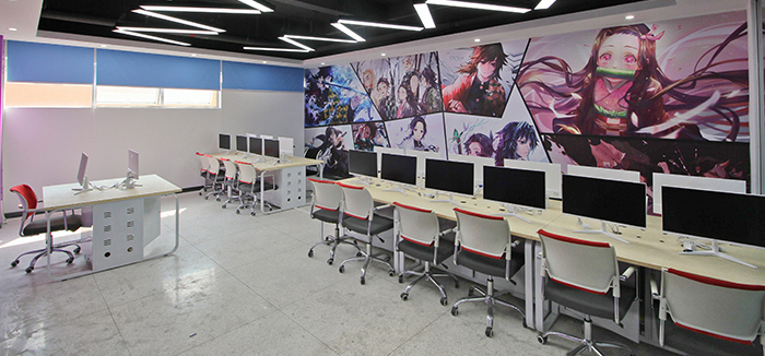 �»��������Ƽ�ѧУУ԰�Ļ�