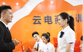 �����»������Ƽ�ѧУ