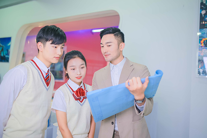 ���б�ҵѧ���ͣ��ڻ�������ҵҲ����ս������