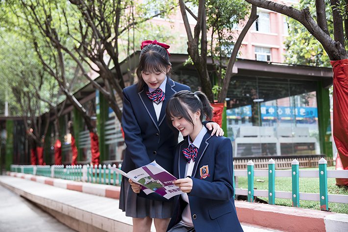 �ϼ���ѧУ��Ů��ѧʲôרҵ�þ�ҵ��