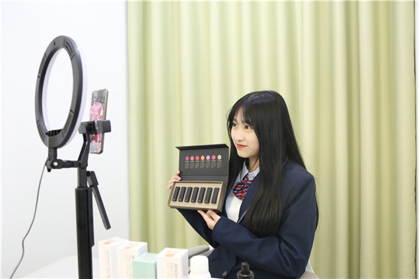 �������ޱ�ֱ������70�ڣ�ֱ��������ȼ��