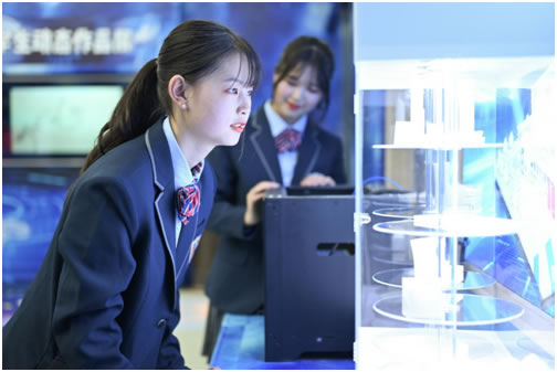 �ϼ�У��Ů��ѧʲôרҵ�þ�ҵ��