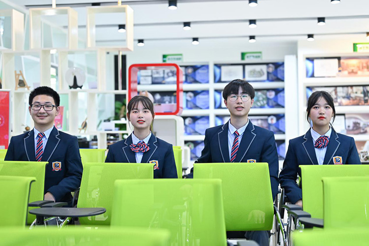 @����������У��ѧ�����ҳ�����������پ�����