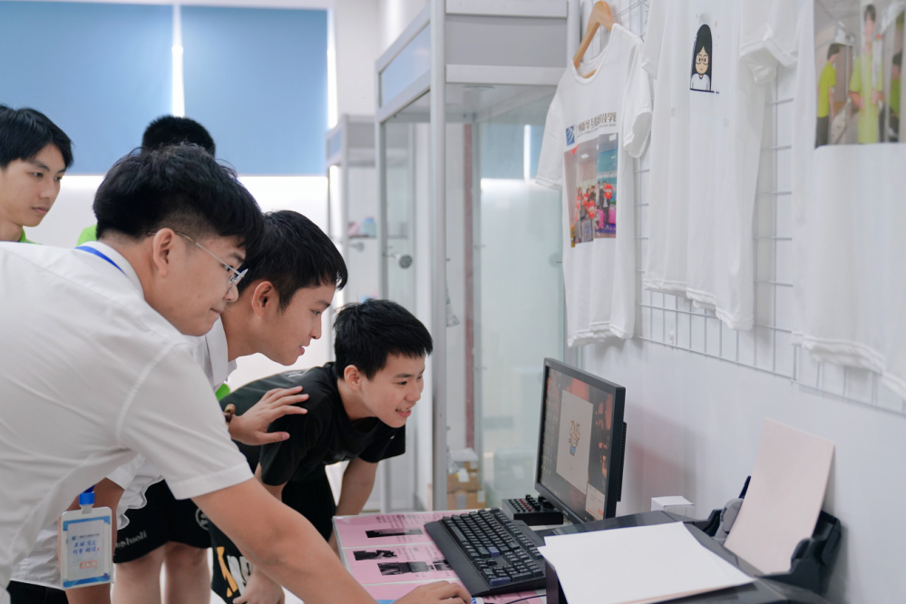 1633426178505962.png 2.png