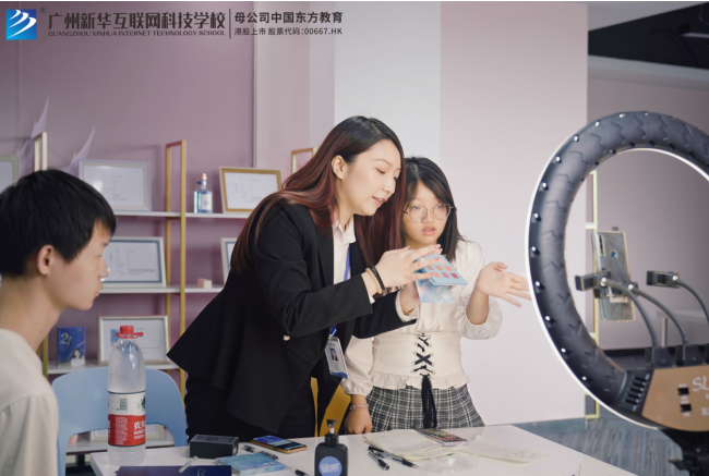 1638951297512947.png 3.png