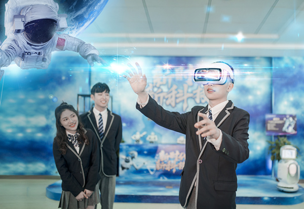 �������»�����ѧУ