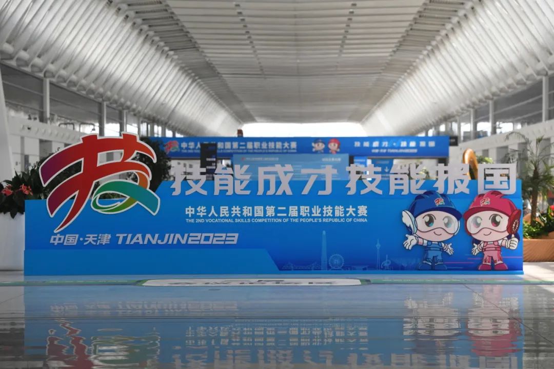 ֱ������ | �й��������������ܼ����չ����