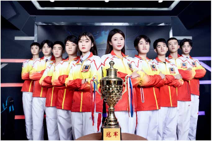 �������Ƽ�ѧУ������Ȥ��أ�����רҵ + ��ɫ��ѧ�����ܳɲŲ�����