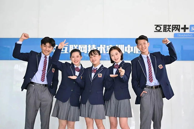 �������»�����ѧУ