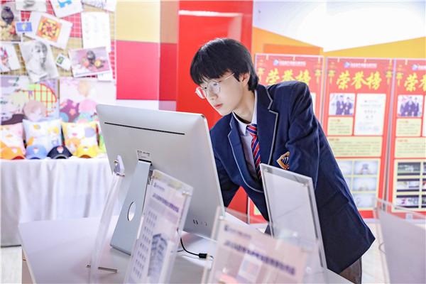 1743987889735413.jpg 2O2A3311.jpg