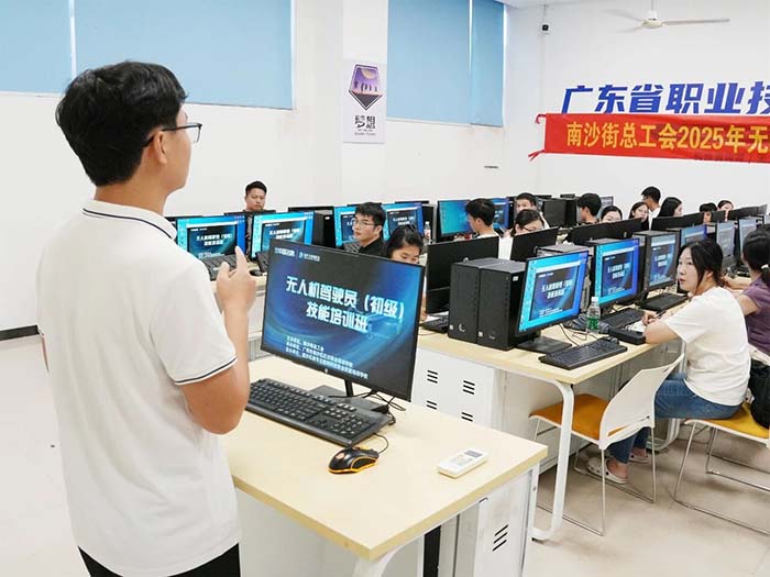 1757380566574344.jpg 2.jpg